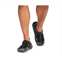 Men Crocs - Men’s Swiftwater™ Mesh Deck Sandal
